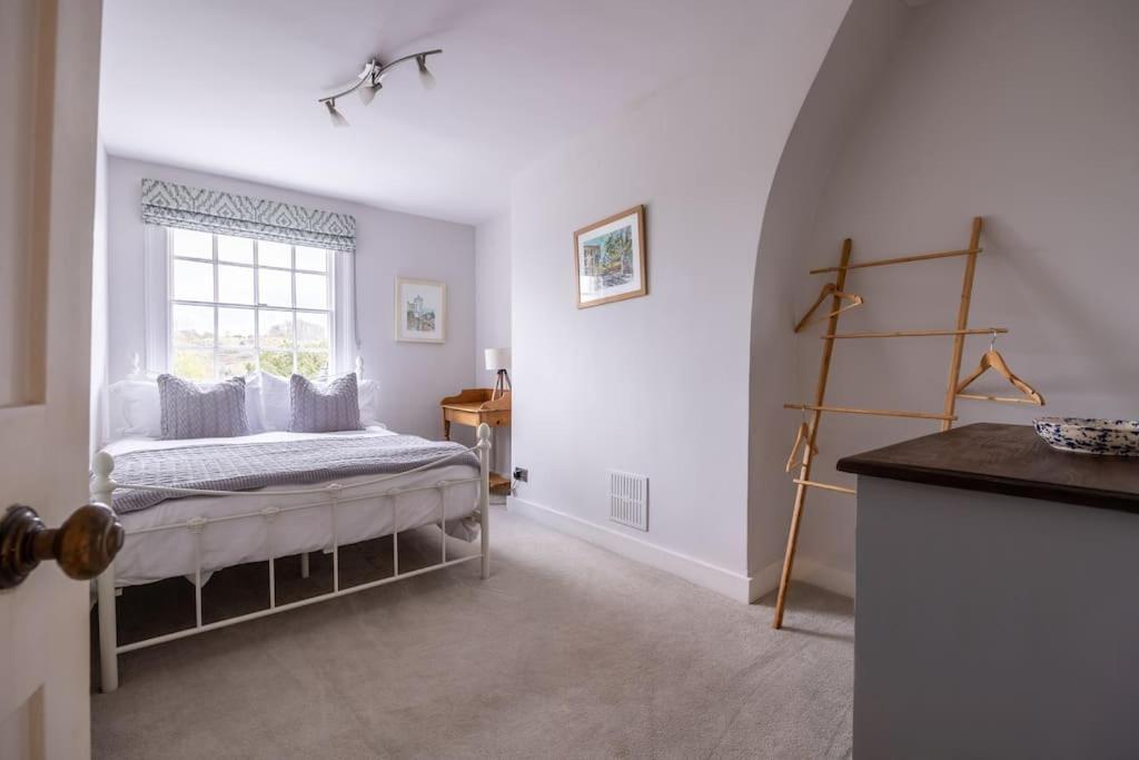 Beautiful & Spacious Retreat In Winchester Exteriör bild