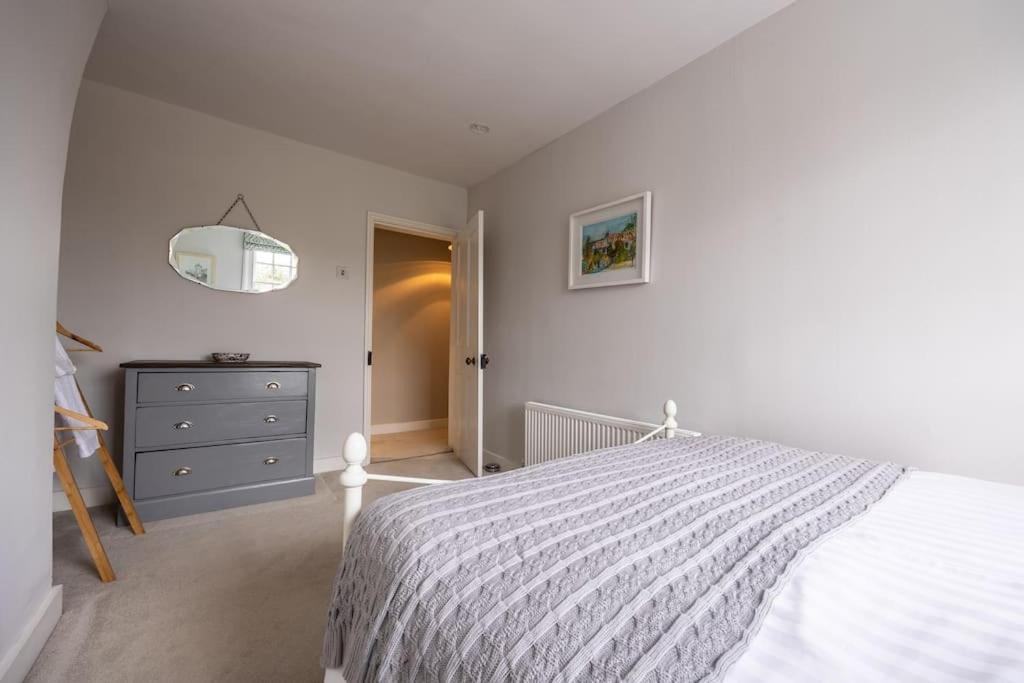Beautiful & Spacious Retreat In Winchester Exteriör bild